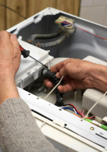 Conserto de Máquina de Lavar em Bauru | Assistência Perto de Mim servico-maquina-de-lavar (4)